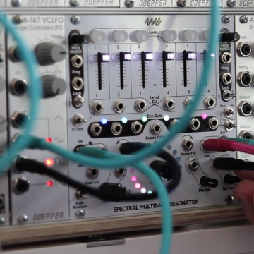 クリックして4ms SMR実機を表示