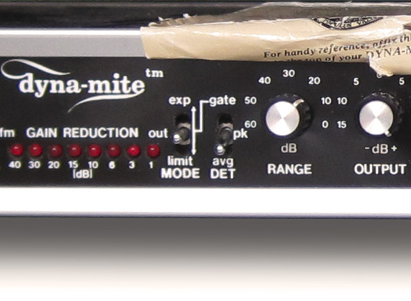 クリックしてDyna-mite実機を表示
