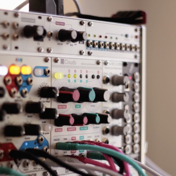 Click to show Mutable Instruments Clouds Hardware